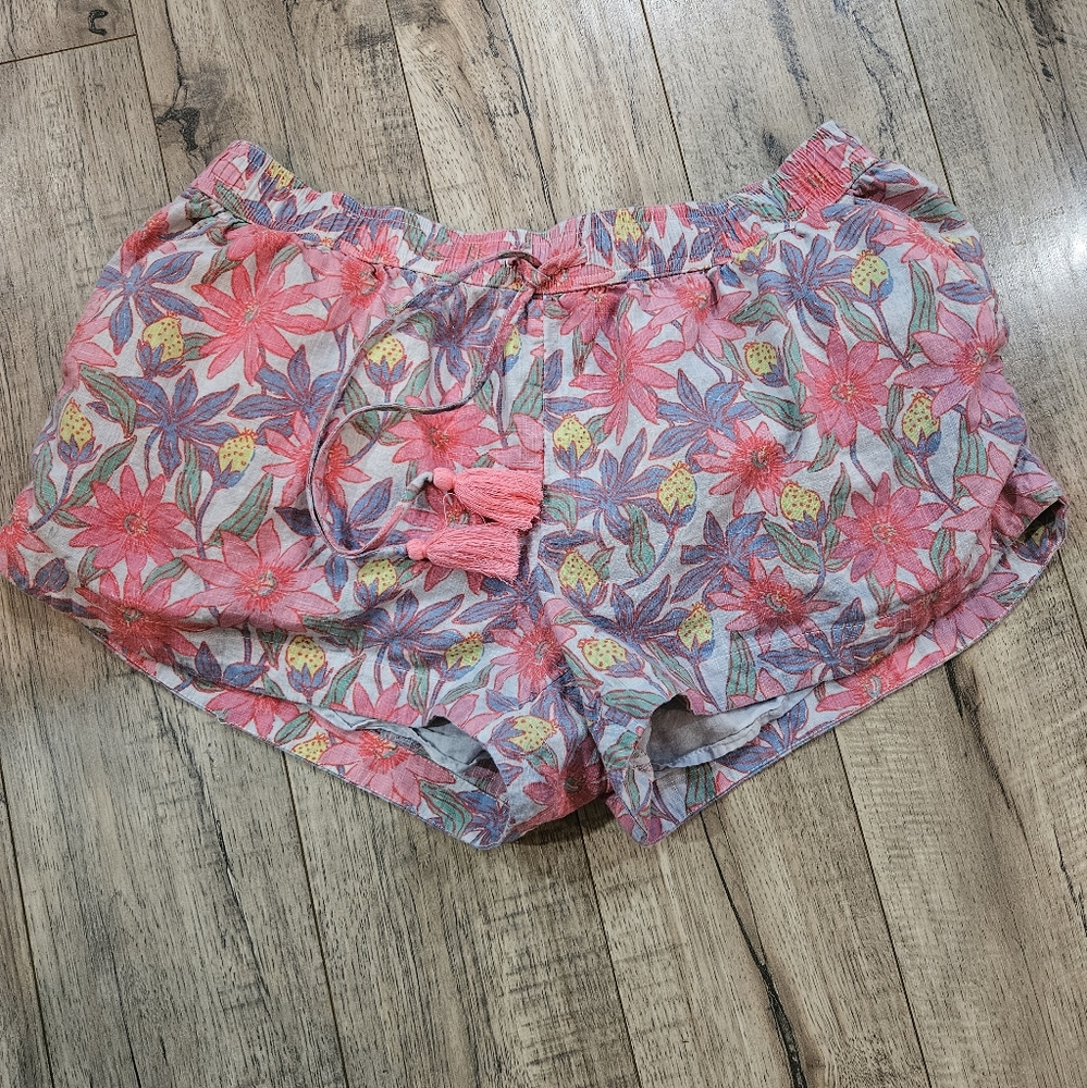 Pink Floral Vineyard Vines Pull On Drawstring Shorts Size Medium